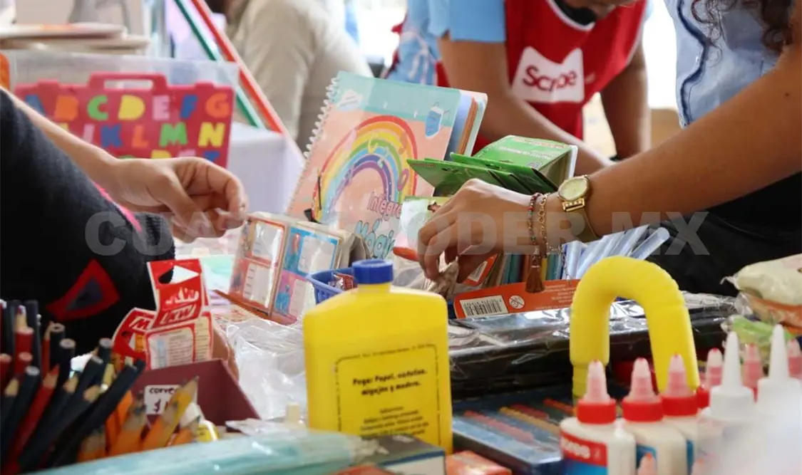 Papelerías ponen sus esperanzas en el regreso a clases