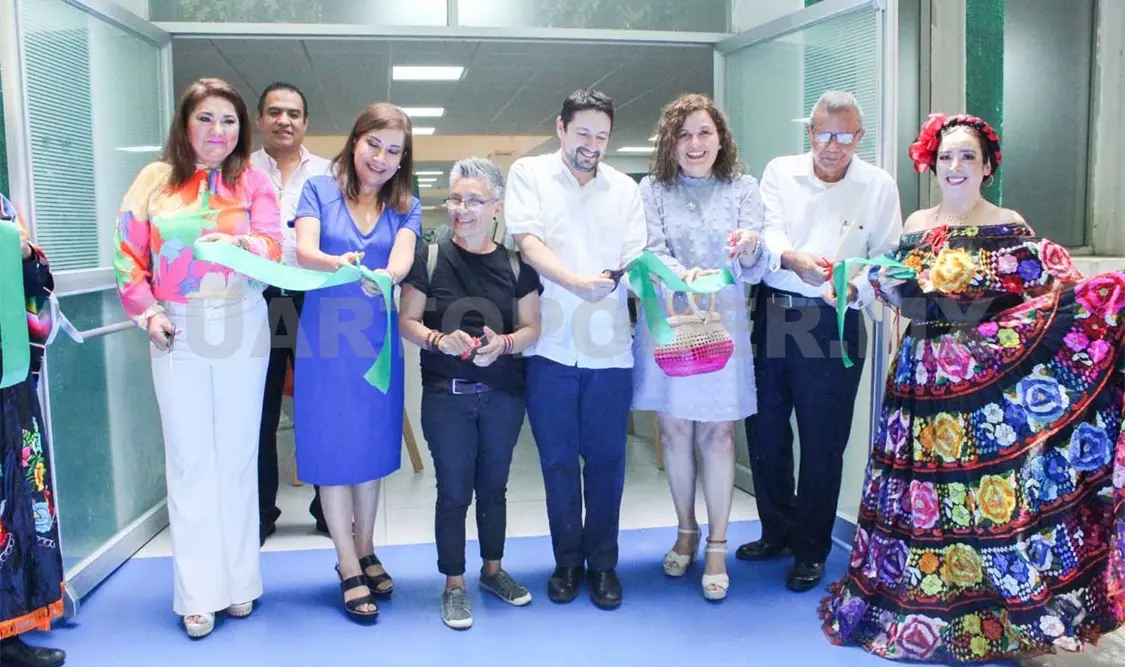 Conmemoran 80 años con exposición fotográfica