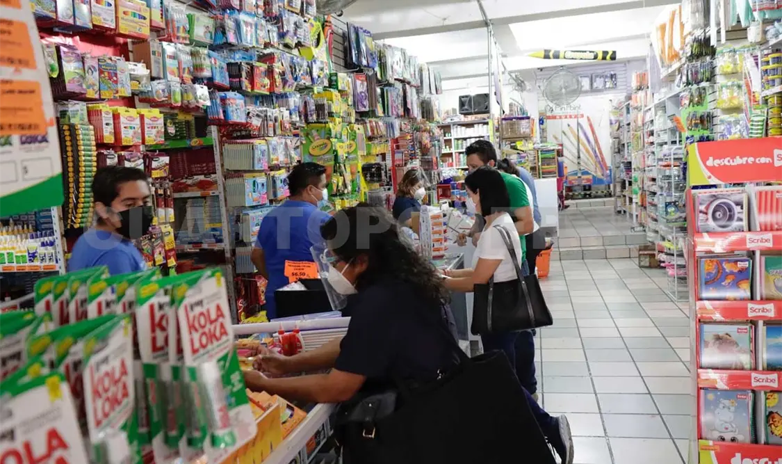 Compra de útiles avanza de manera lenta en el estado