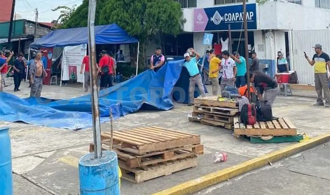 Inconformes levantan paro en las instalaciones de Coapatap