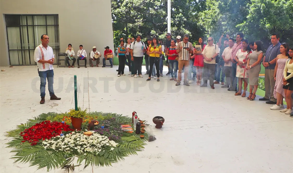 Celebran 10 años formando a profesionales en Lenguas