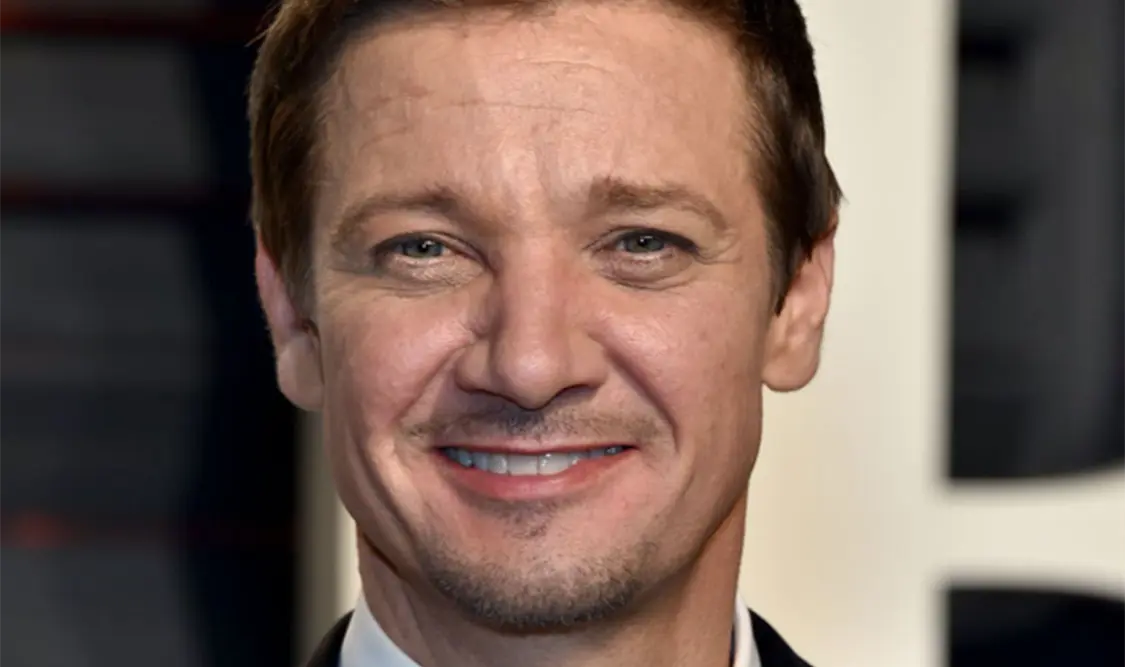 Mejora la salud de Jeremy Renner