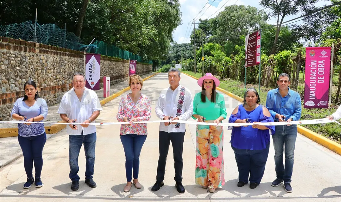 Inaugura Ejecutivo obra vial al camino “Loma Linda”