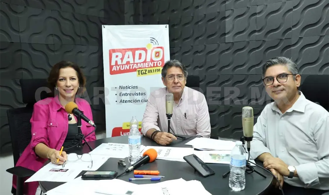 Carlos Morales atiende peticiones ciudadanas