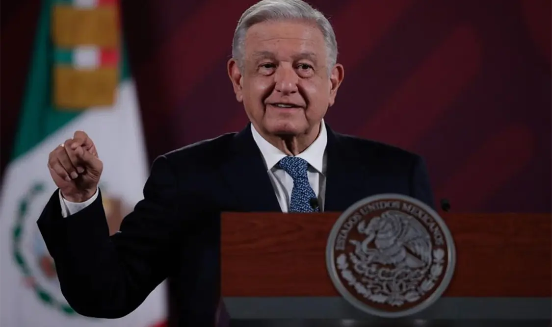 Califica AMLO de excesivo el presupuesto del INE