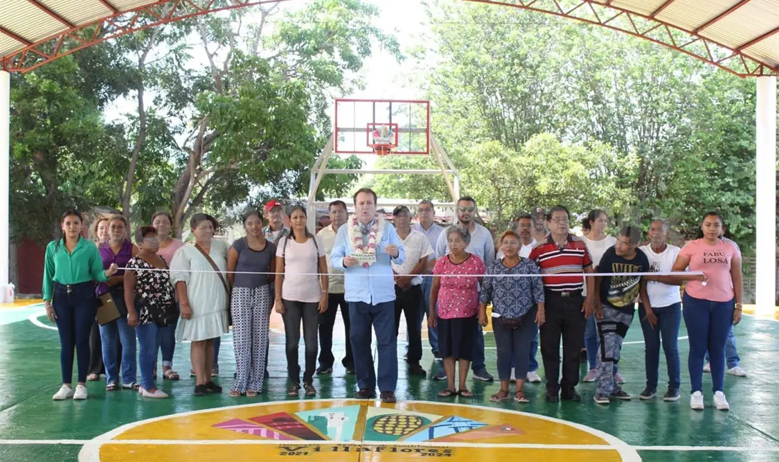 Inaugura edil obra deportiva en la colonia Solidaridad