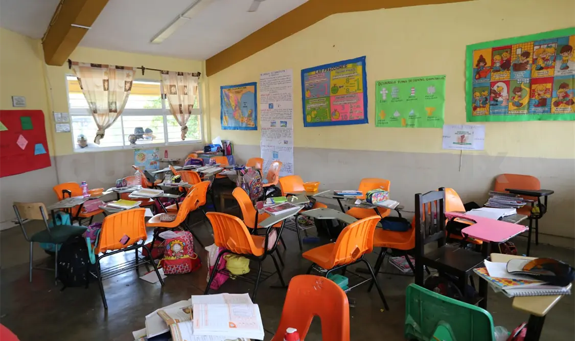 Rezago educativo de NNA en 15.8 %
