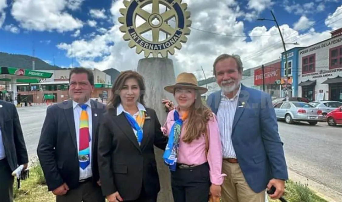 Club deposita cápsula del tiempo por 50 aniversario