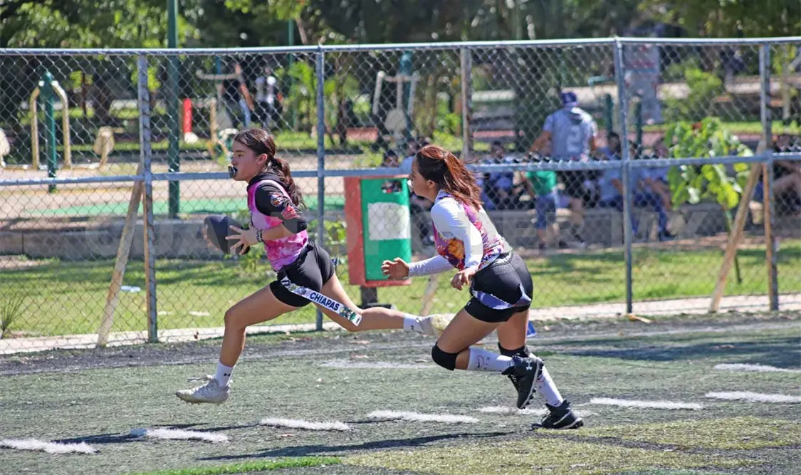 Choque por el liderato de la femenil A