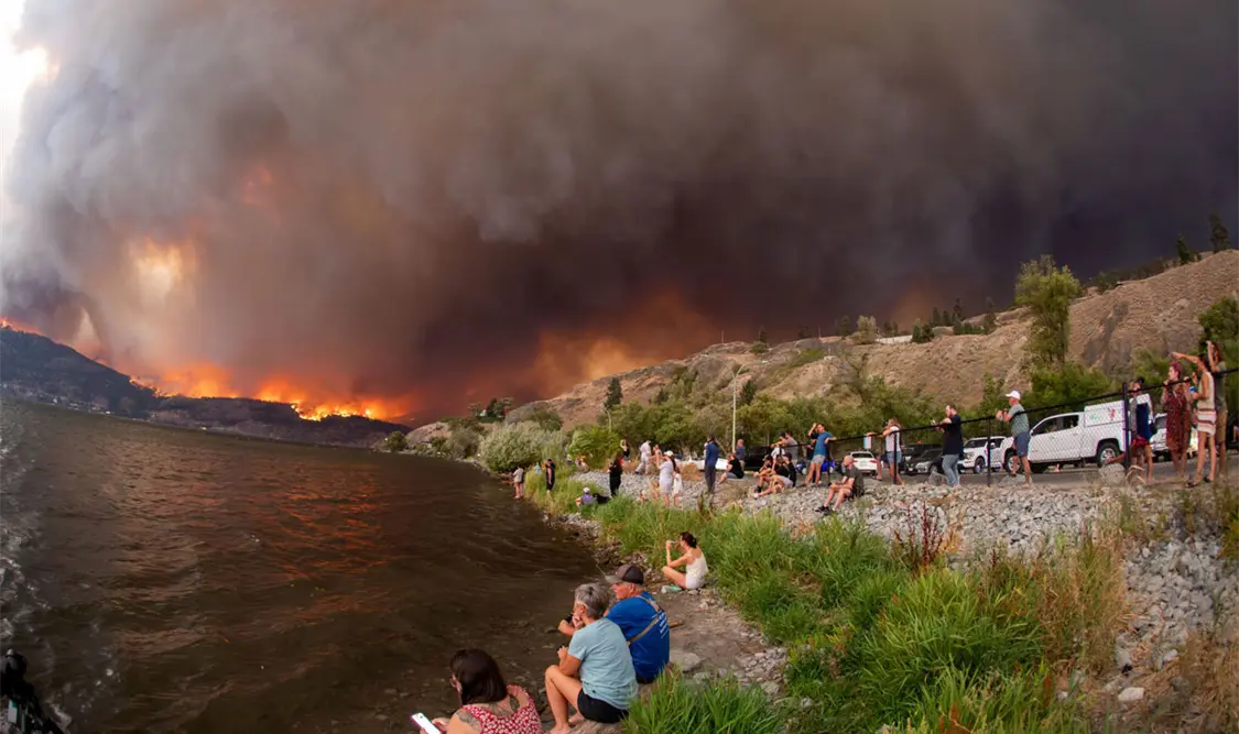 Estado de emergencia y evacuaciones en Canadá
