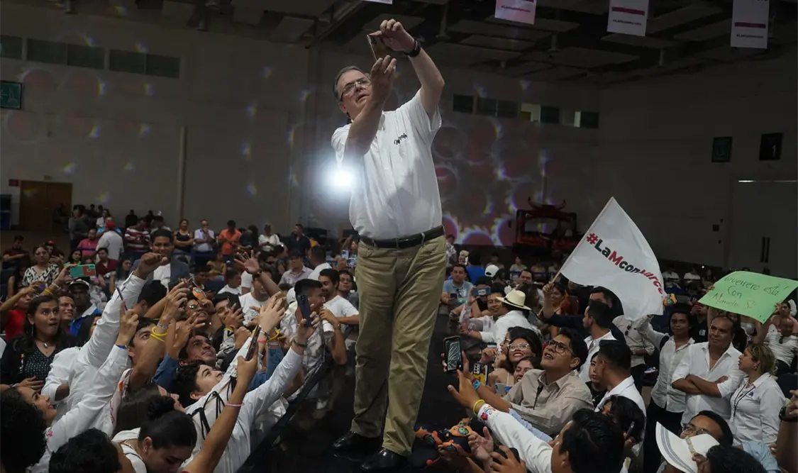 “No pienso en ningún otro cargo que no sea la presidencia”, dice