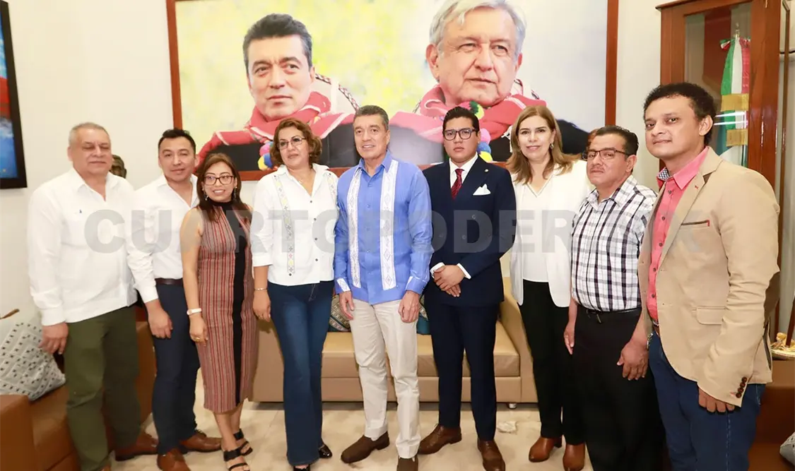 Se reúne REC con evaluadores de los nuevos libros de texto