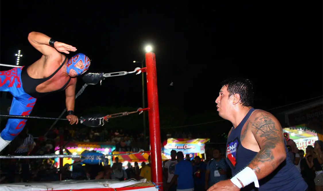 Los vuelos no se hicieron esperar en cada una de las contiendas efectuadas en el marco de la Feria de San Roque. Alan Pola/CP