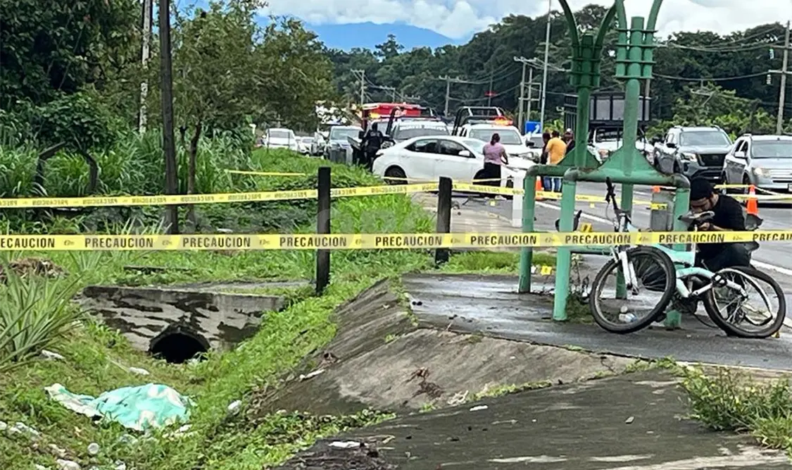 Fallece ciclista tras ser impactado por automóvil