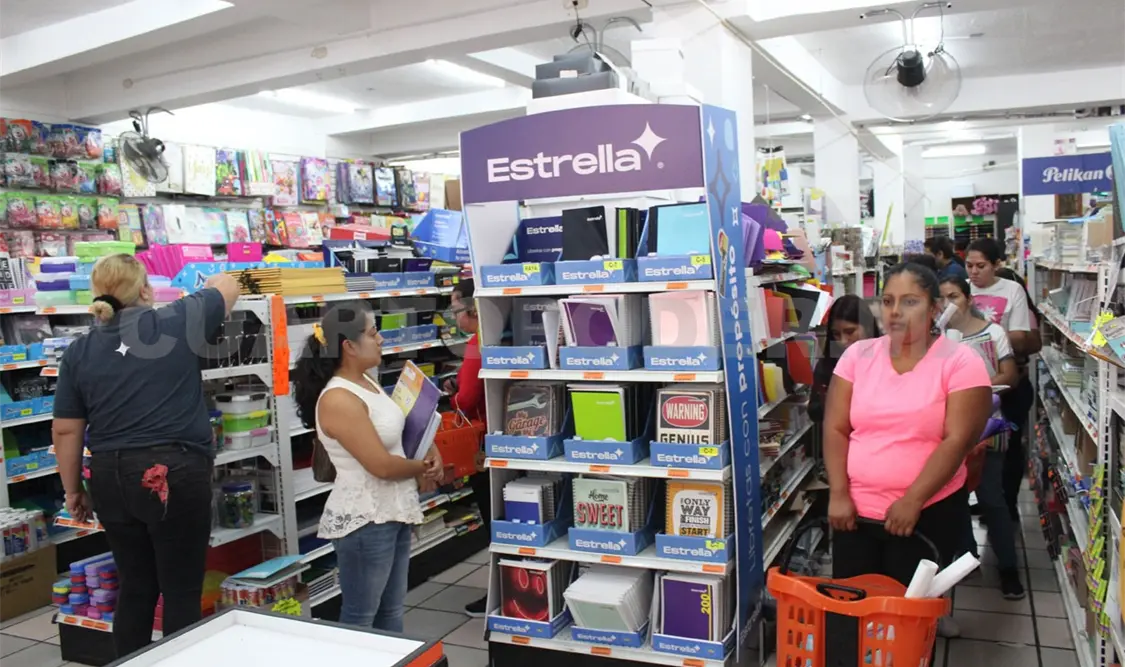 Compras de última hora por el regreso a clases