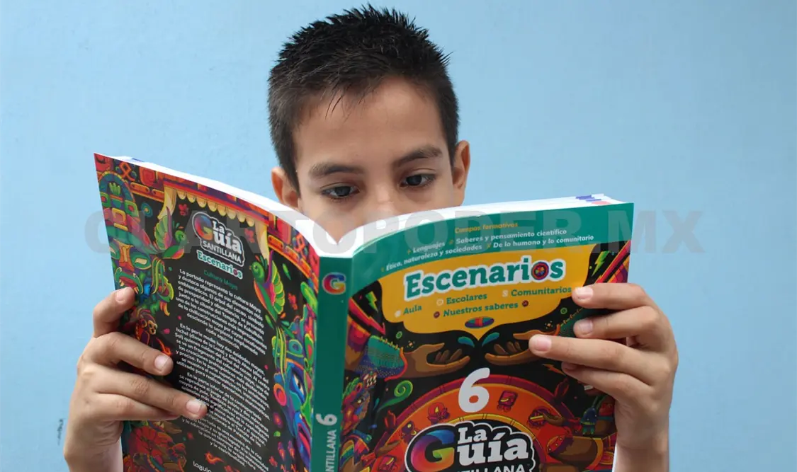 Vuelven a clases; piden confianza en la NEM