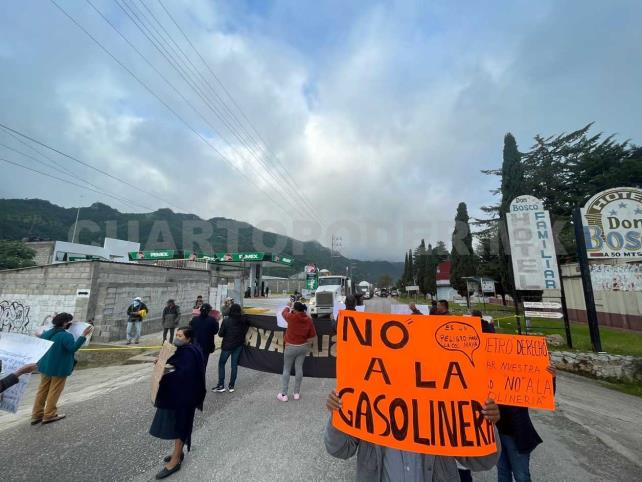 Protestan contra gasolinera; exigen una audiencia pública