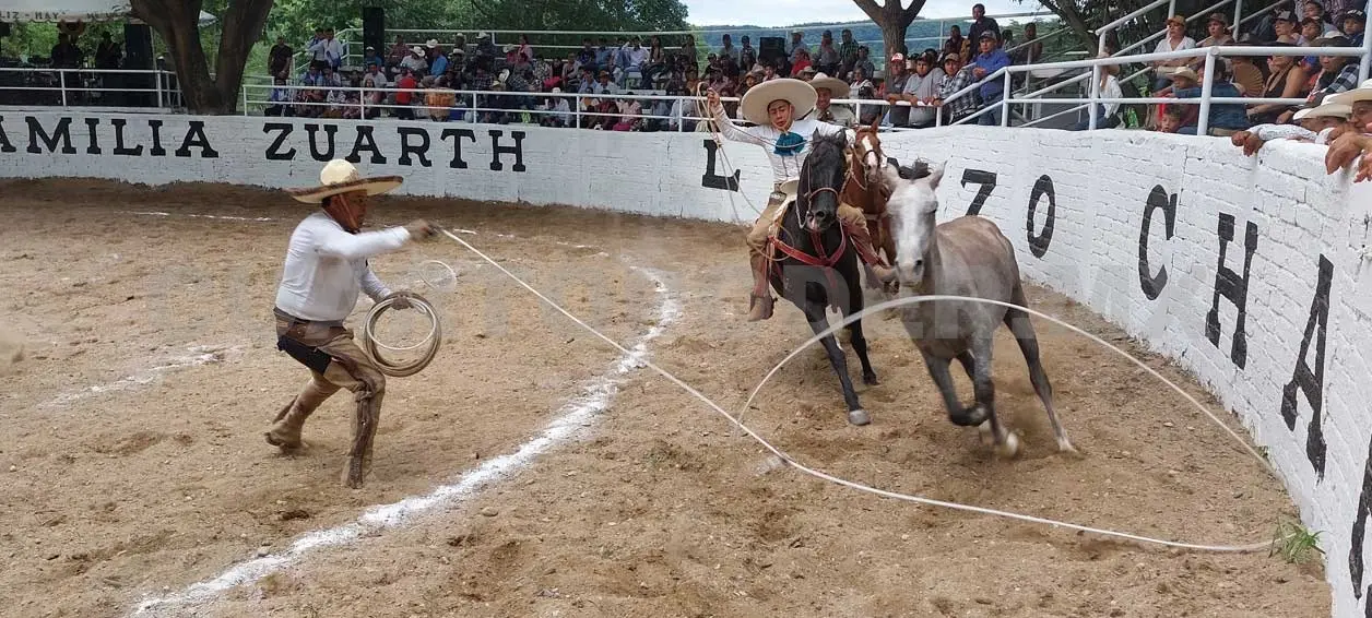 San Agustín vive fiesta en el feudo de los Zuarth