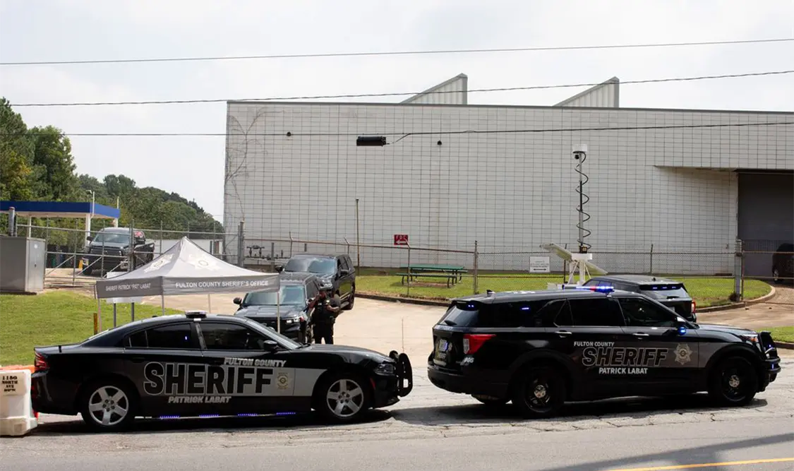 Condado reporta apuñalamiento masivo en prisión