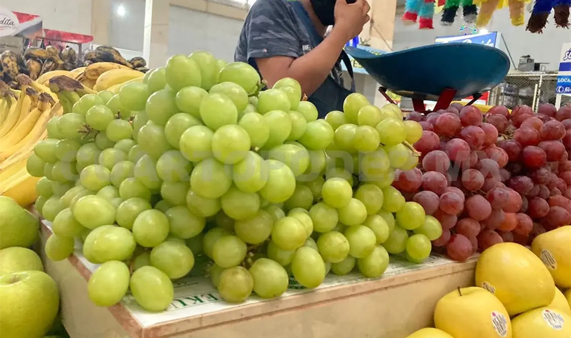 Bajan algunos comestibles en los mercados