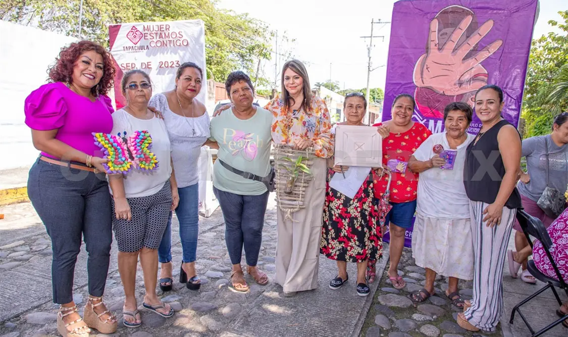 Encabeza Urbina programa “Mujer, estamos contigo”