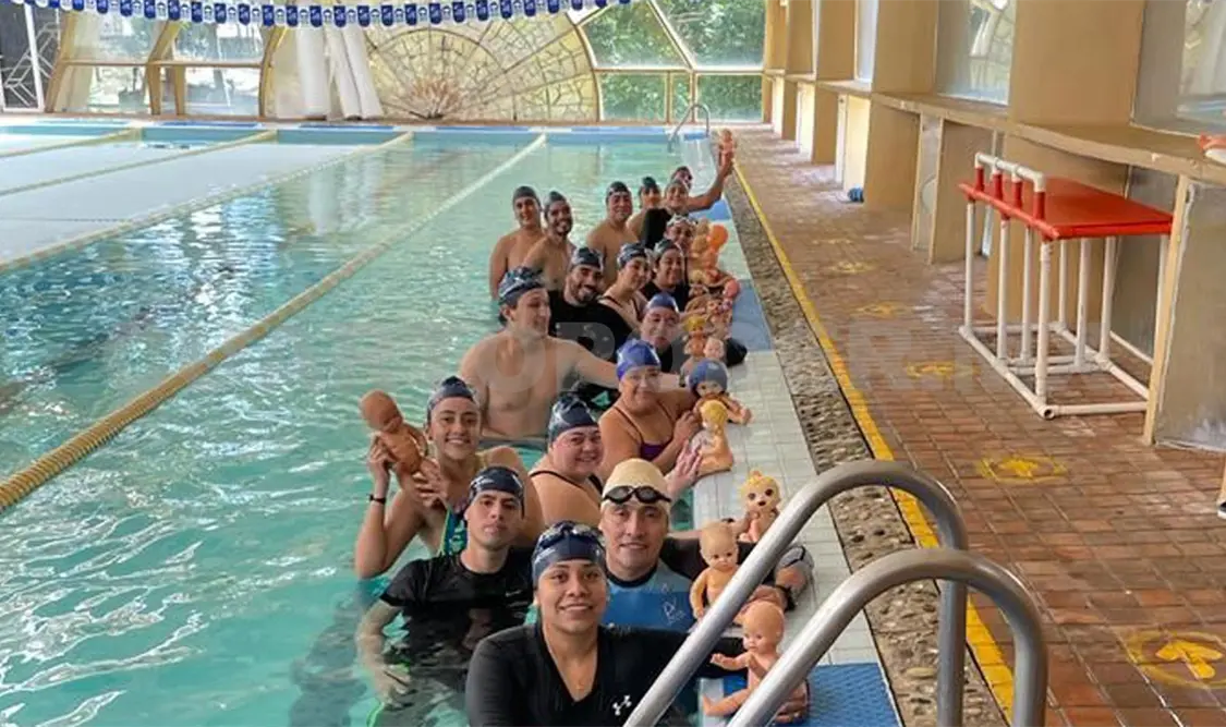 Mónica Anzueto imparte curso-taller