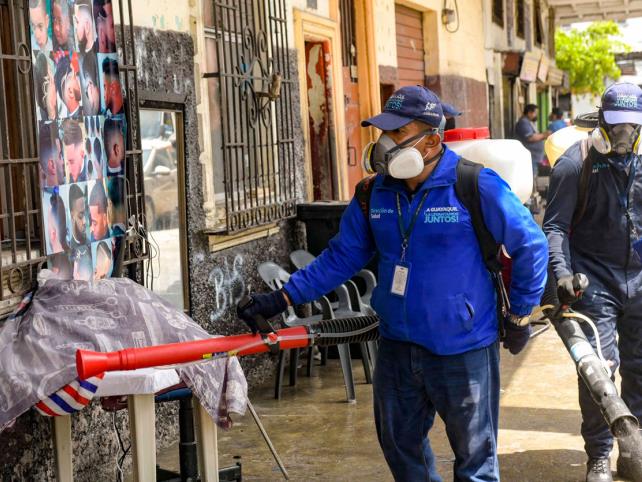Ecuador declara alerta epidemiológica ante dengue