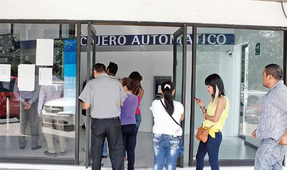 Los ahorradores podrían pagar el próximo año una tasa mayor del Impuesto Sobre la Renta. Cortesía