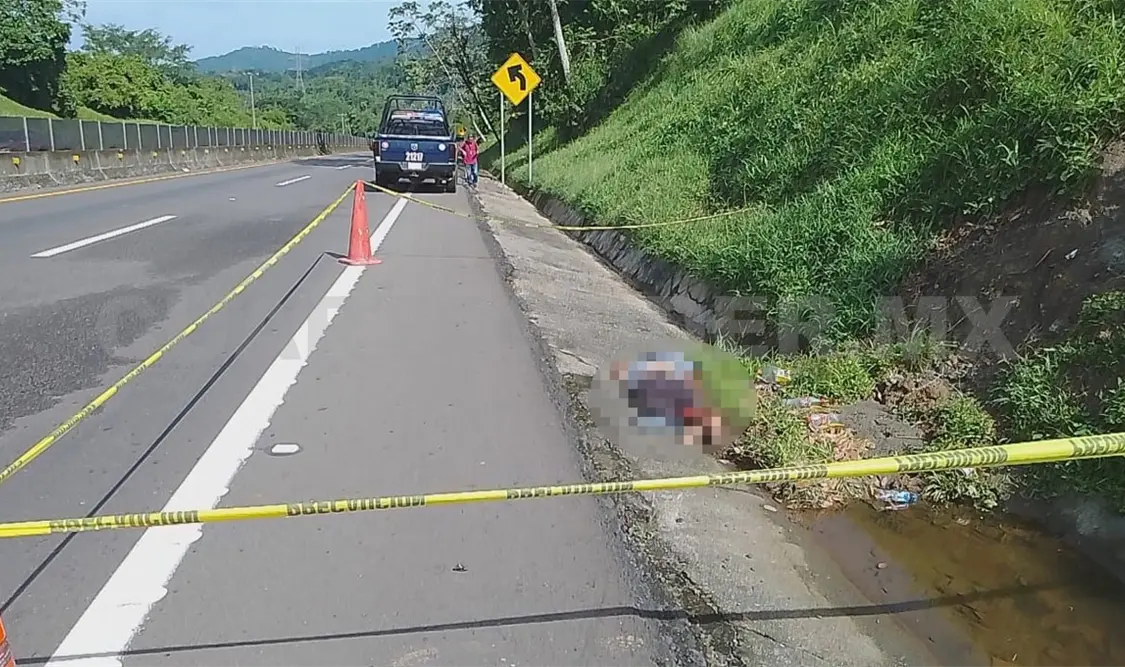 Fallece al ser atropellado en carretera Costera