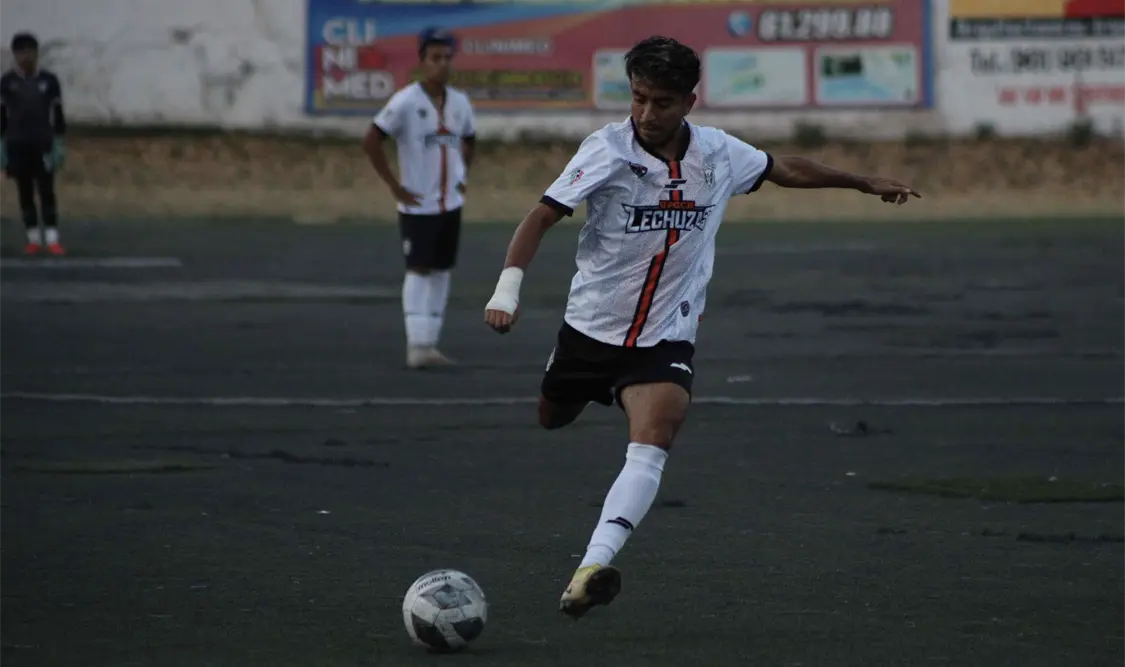 Lechuzas se anticipó a los hechos y optó por cambiar de sede al campo de CU de la Unicach. Carlos López/CP