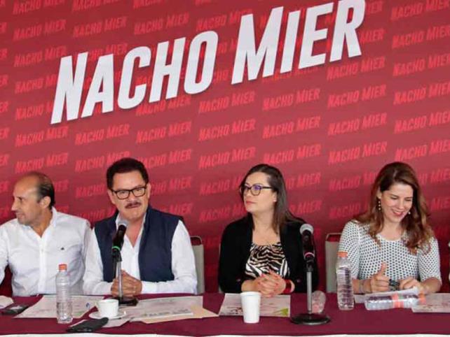 Mier hará consulta para gubernatura de Puebla