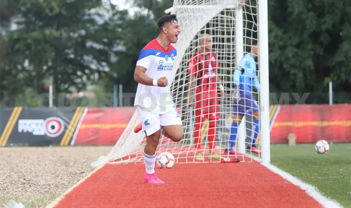 Estudiantes debutan con triunfo