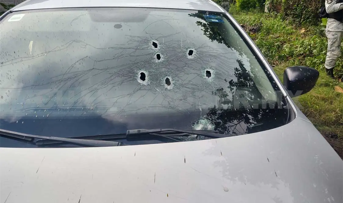 “Polleros” y motoristas se enfrentan a balazos