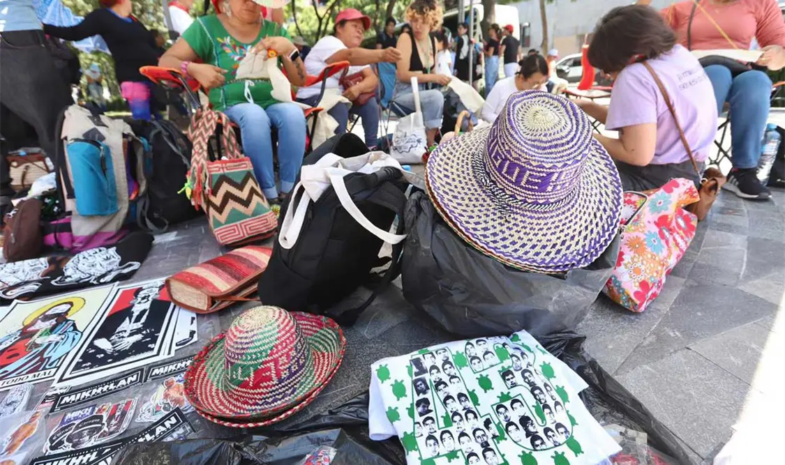 Los familiares aún exigen saber sobre la desaparición de los normalistas. El Universal