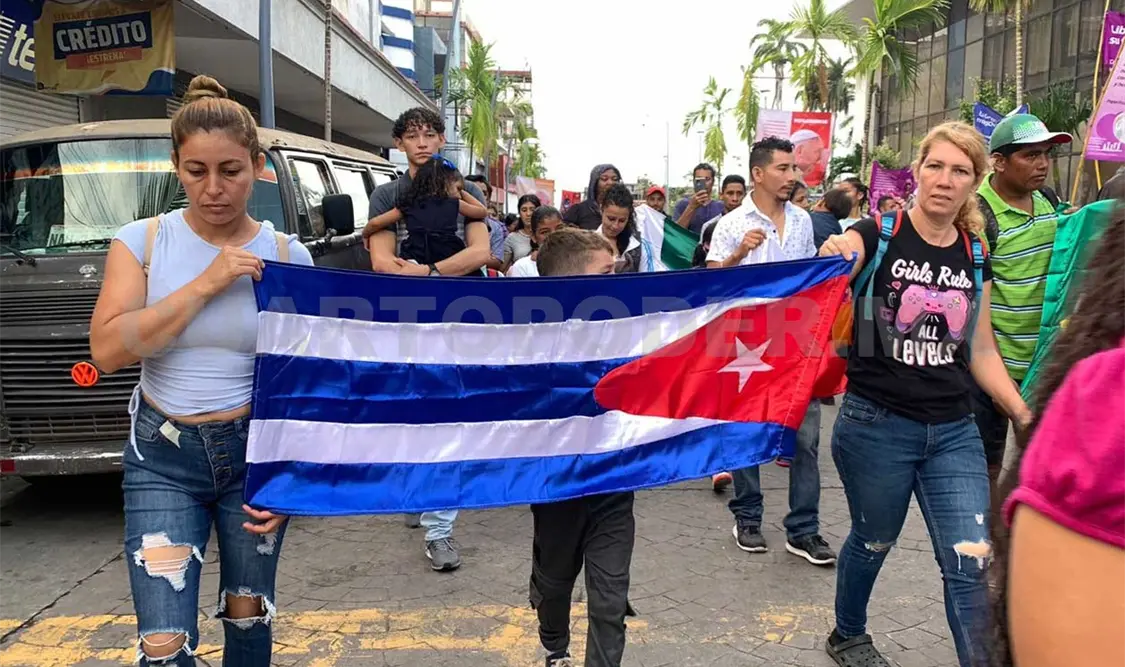 En la procesión participaron católicos locales, de Guatemala, Honduras, El Salvador, Venezuela, Cuba y Haití. Víctor Sánchez / CP