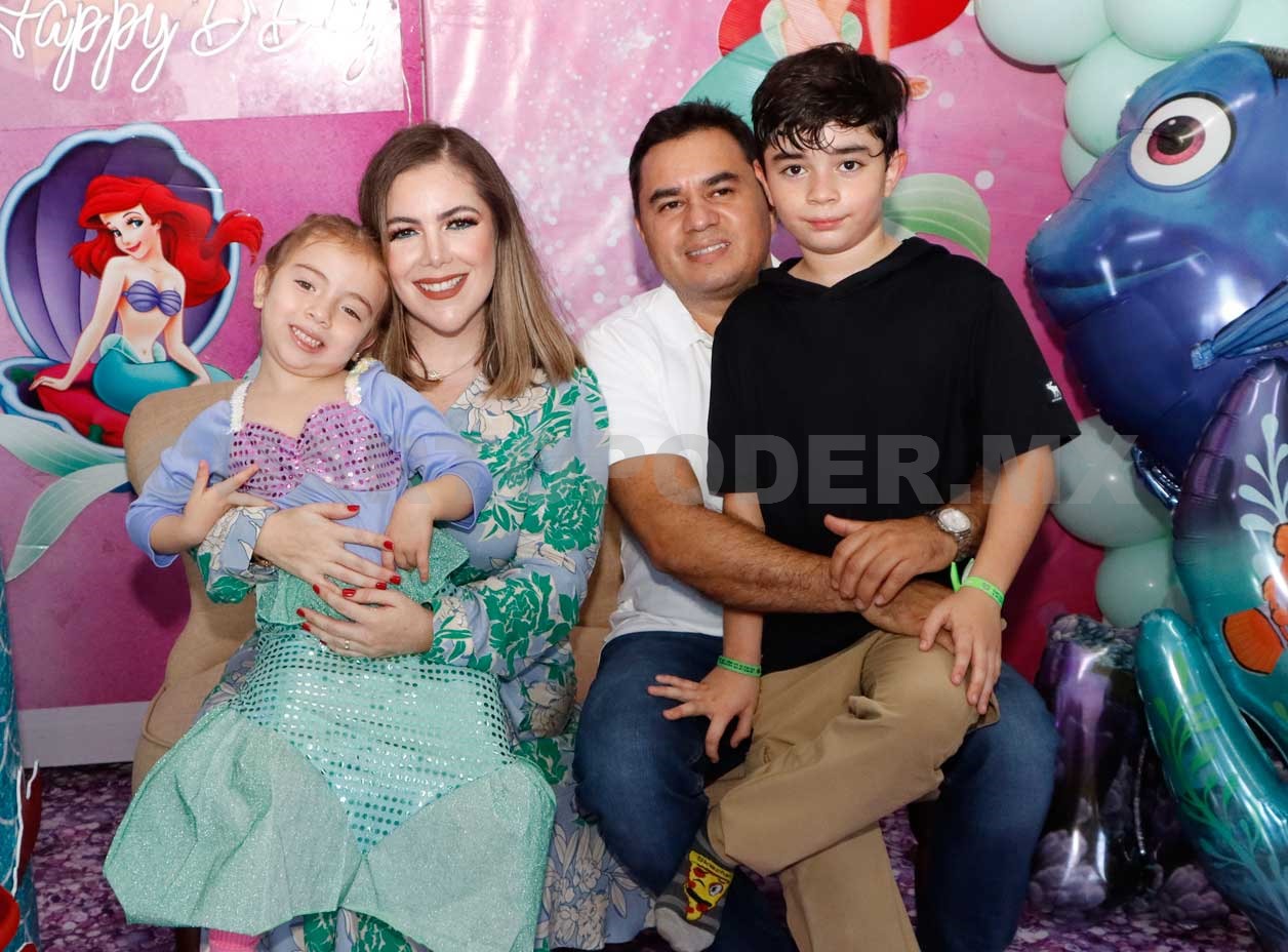 Regalos y abrazos para Regina