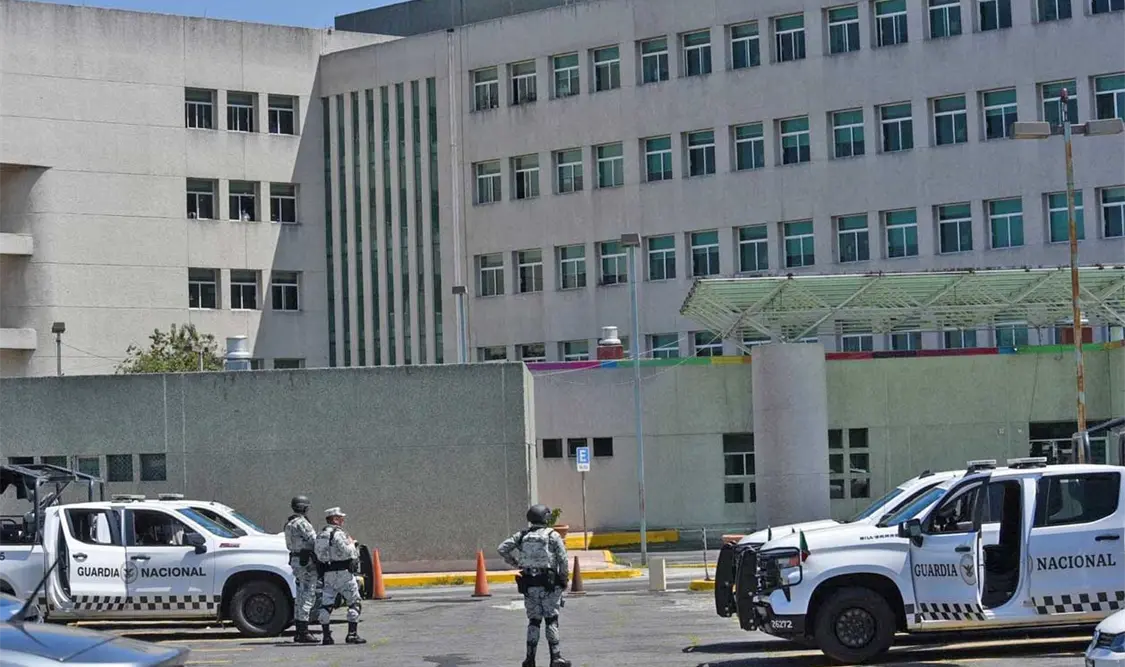 Caro Quintero fue custodiado por un convoy conformado por personal de la GN y la Sedena. Cortesía