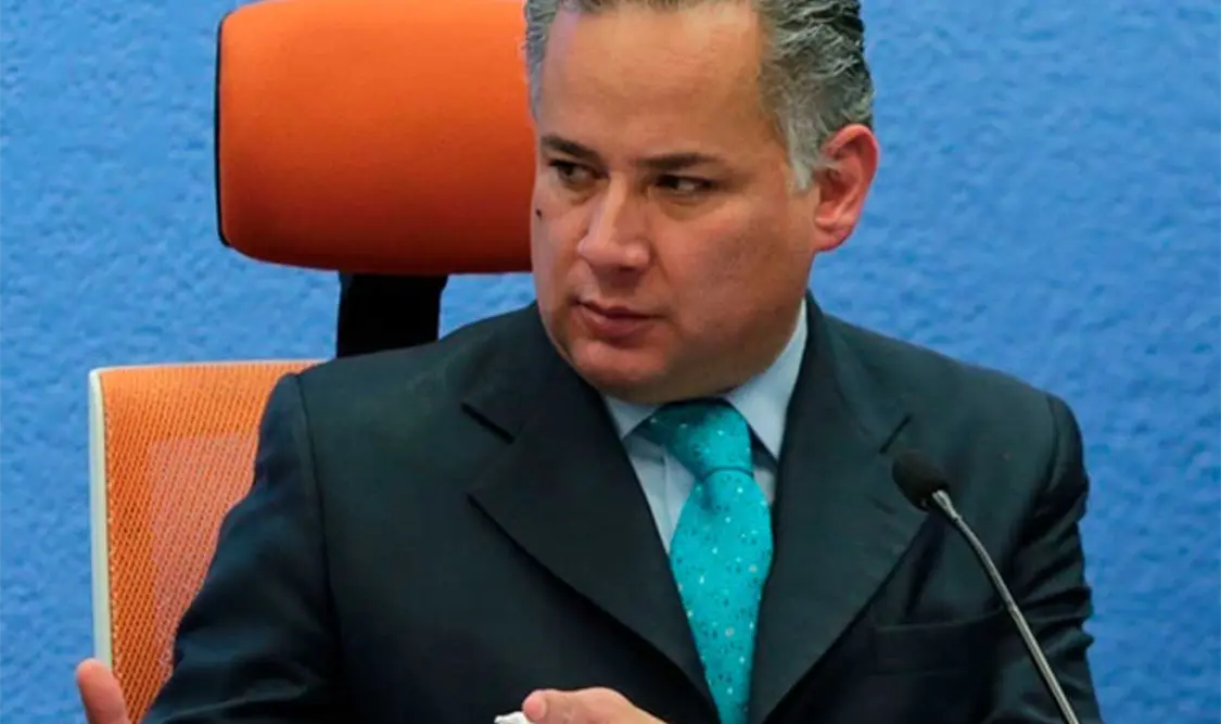 Junto con otros morenistas en Querétaro, Santiago Nieto ofreció una conferencia de prensa. Cortesía