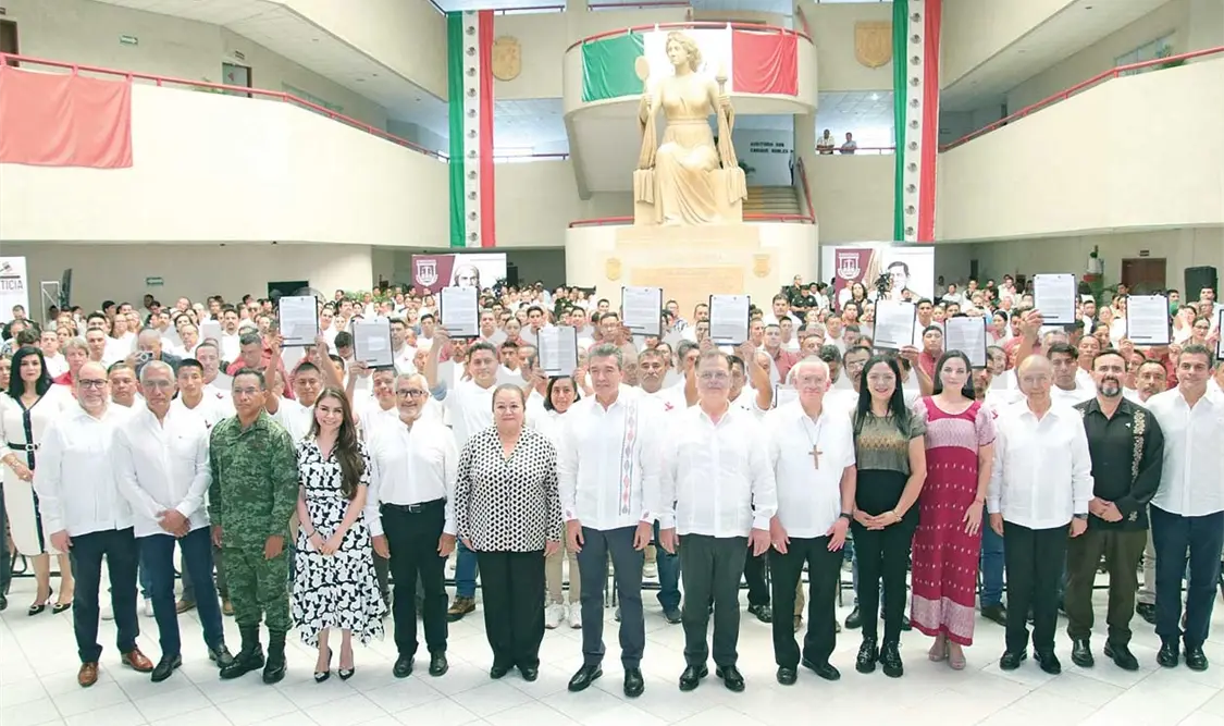 El jefe del Ejecutivo estatal encabezó la liberación humanitaria de 510 personas internas en penales. CP