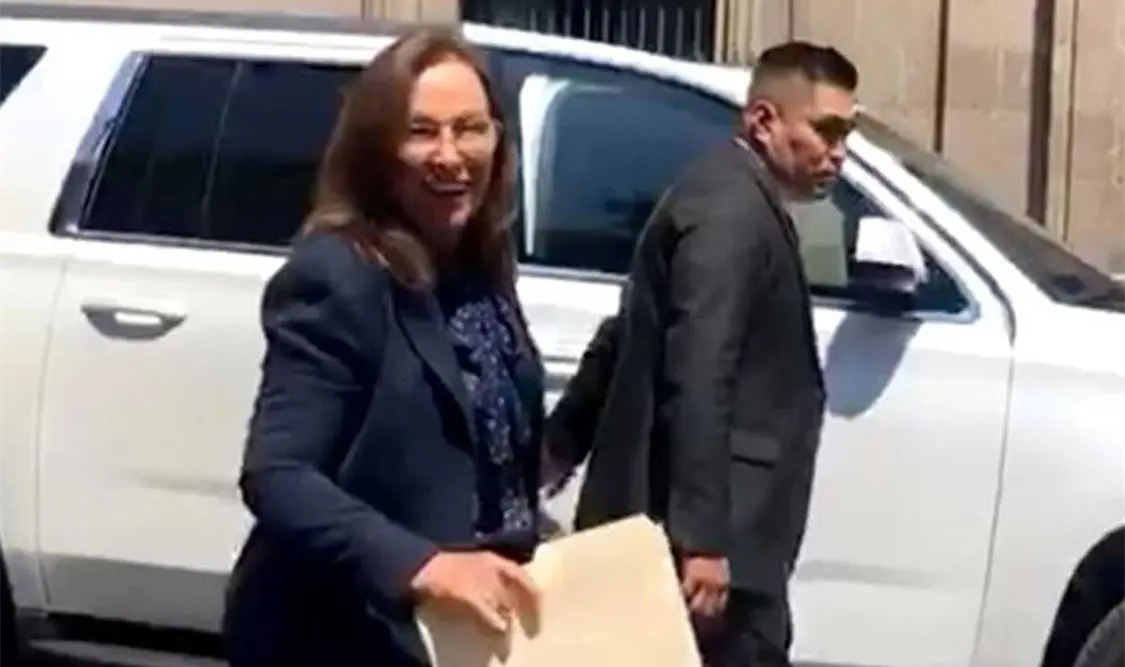 Rocío Nahle se reunió con Lopez Óbrador en el Palacio Nacional. Cortesía