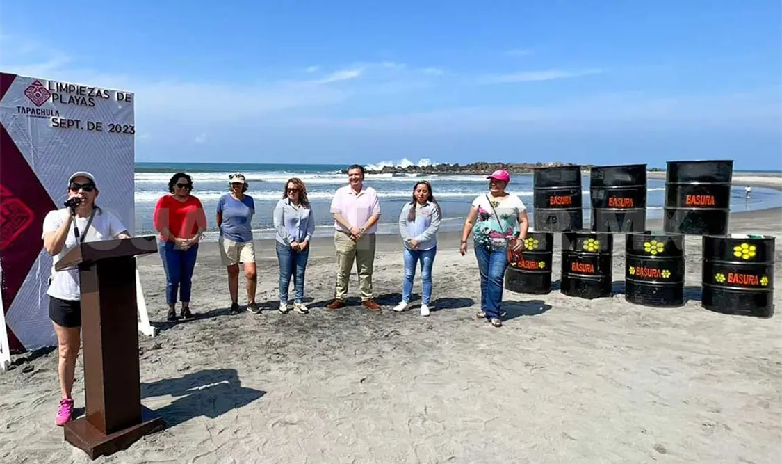 El secretario general del Ayuntamiento, Roberto Fuentes, reconoció que las playas de Tapachula son atractivas para el turismo. CP