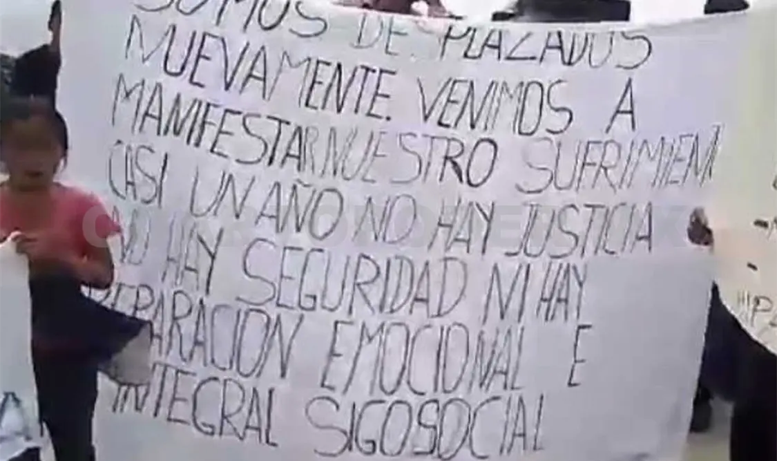 Con pancartas exigieron justicia y el retorno a sus hogares con todas las garantías de seguridad. Manuel Martínez / CP