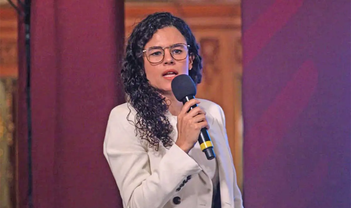 Carmona asumió cargo sin aprobar exámenes