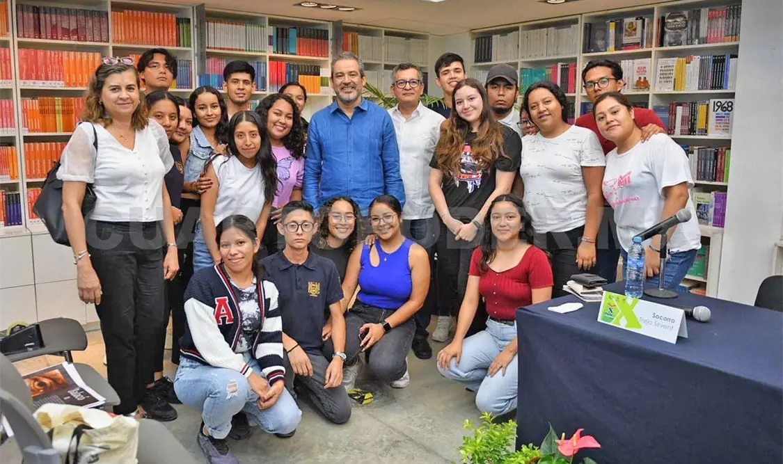 Comunidad de maestros es partícipe de la FIL
