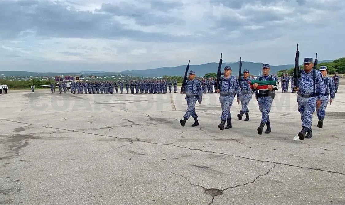 Reconoce Fuerza Aérea a militares destacados