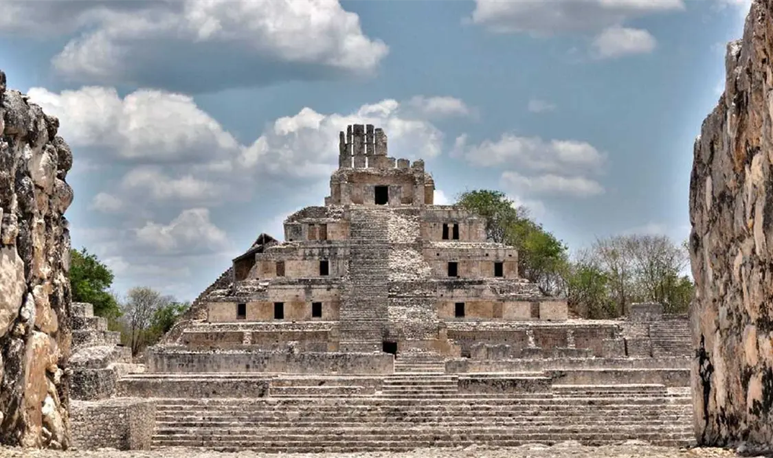 El Centro INAH Campeche ha organizado diversas actividades culturales en la Zona Arqueológica de Edzná. Cortesía