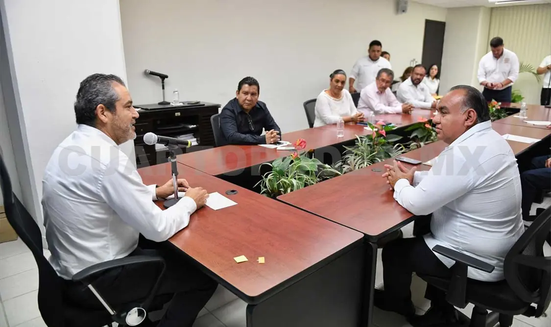 Acuerdan impulsar las prácticas profesionales
