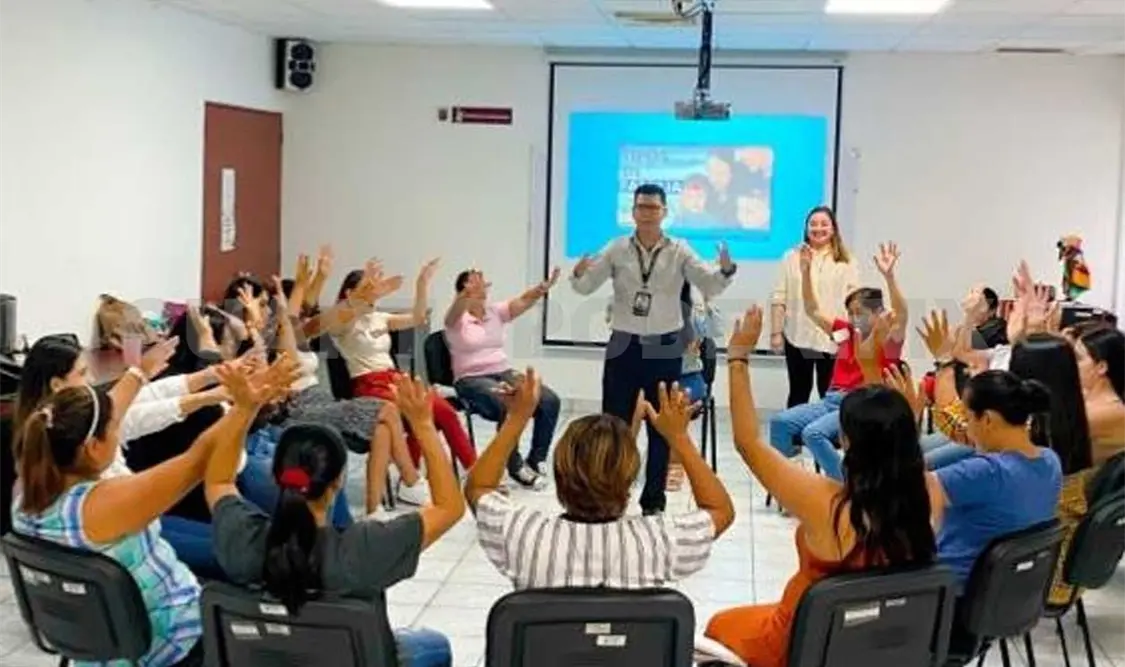 Aplican programa de habilidades parentales