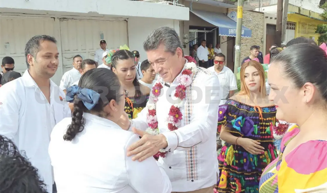 Inaugura Rutilio reconversión del Centro de Salud Urbano