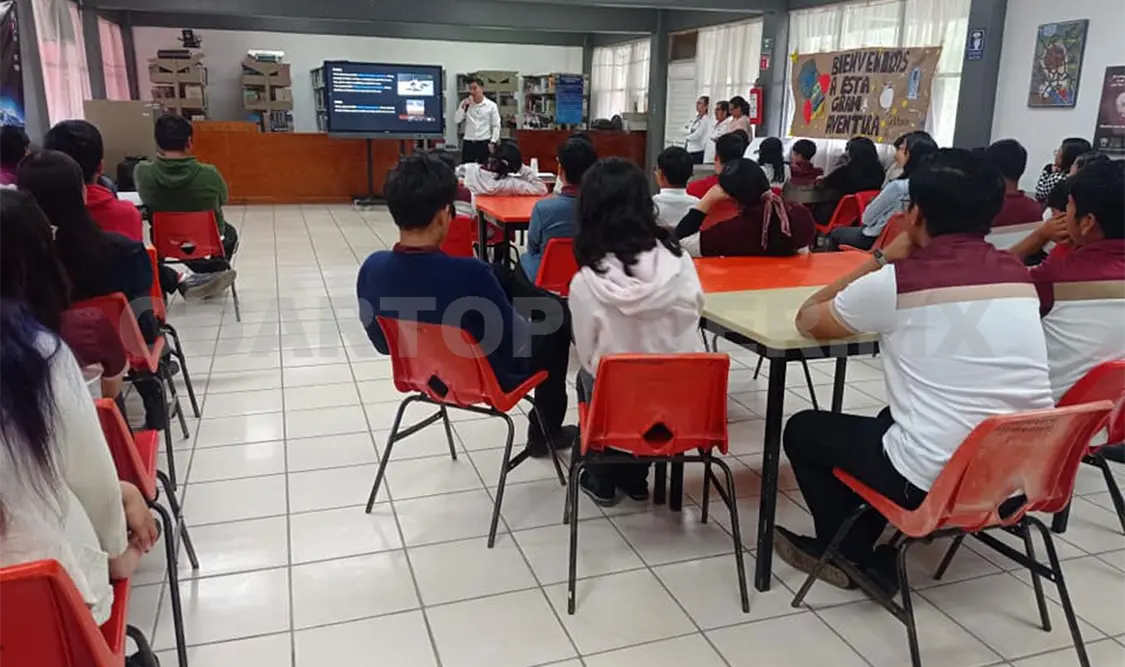 Imparten taller “Viajemos al Espacio” en plantel 01 de San Fernando